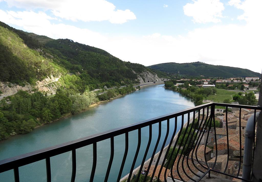 Hotel De La Citadelle Sisteron Zimmer foto